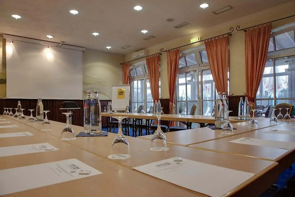 Hotel Landhaus Milser Дуйсбург