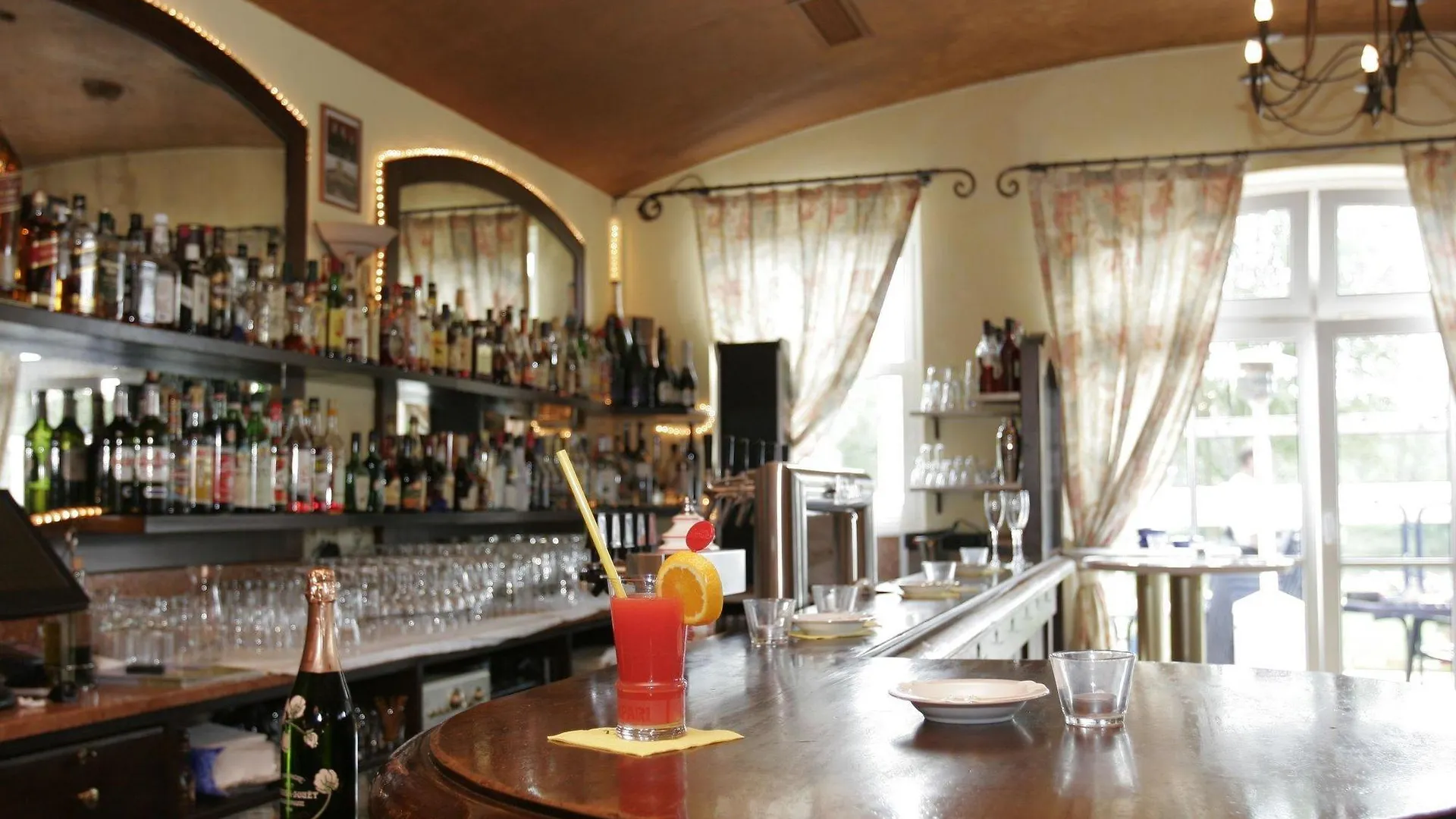 ****  Hotel Landhaus Milser Дуйсбург Германия
