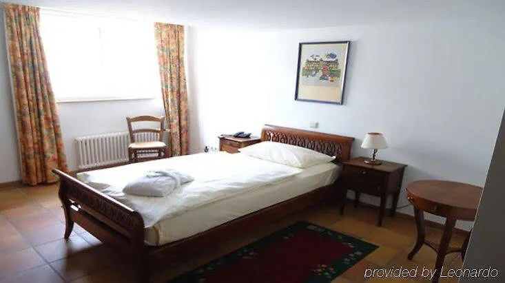 Hotel Landhaus Milser Дуйсбург